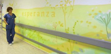 María Ortega Estepa. Mural "VIDA. ESPERANZA.CAMINO". UCI Hospital de Mérida.