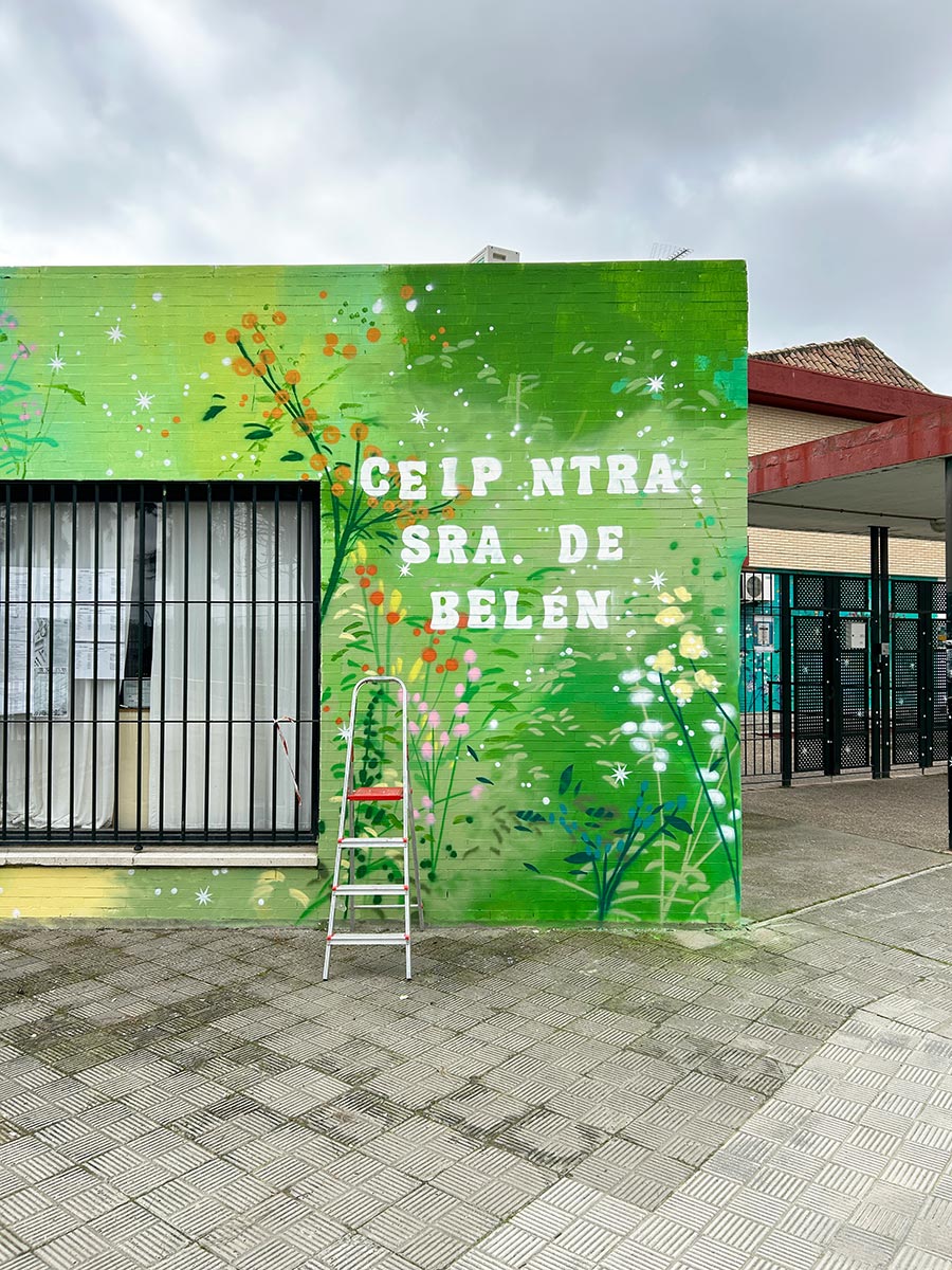 María Ortega Estepa. Mural CEIP Nuestra Señora de Belén. Gines (Sevilla)