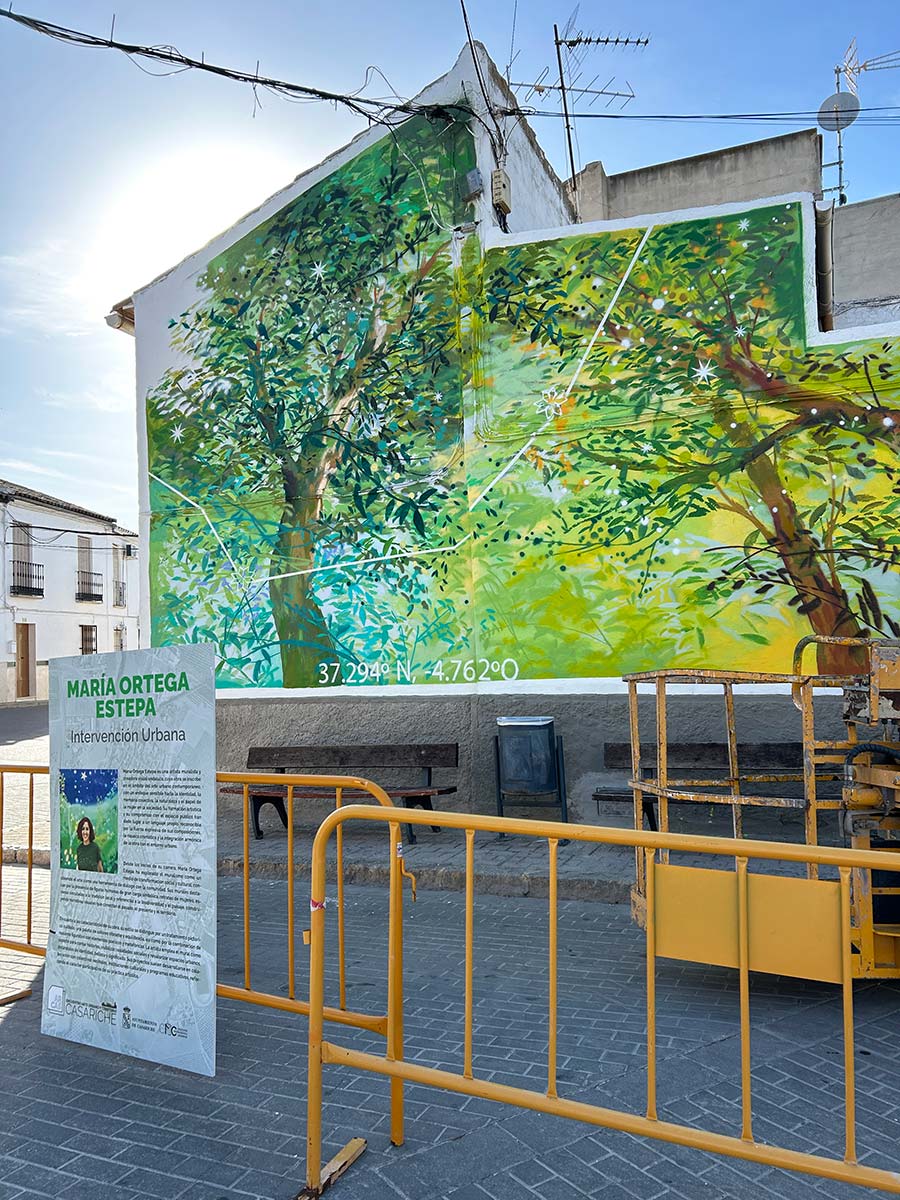 Mural de María Ortega Estepa en ARCAS, encuentro de arte urbano en la localidad de Casariche (Sevilla)